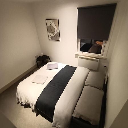 Lovely 1 Bedroom Apartment In Λονδίνο Εξωτερικό φωτογραφία