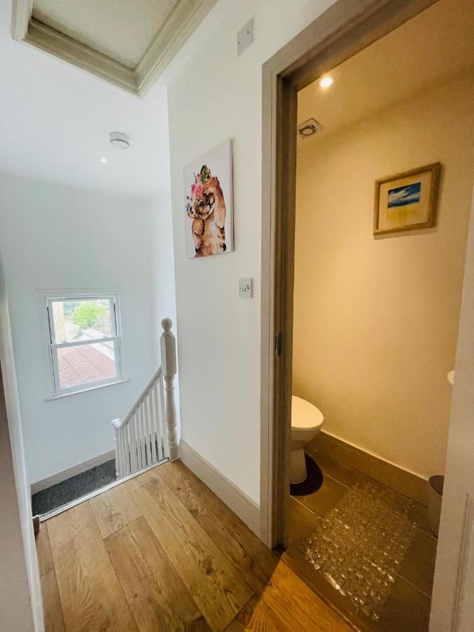 Lovely 1 Bedroom Apartment In Λονδίνο Εξωτερικό φωτογραφία