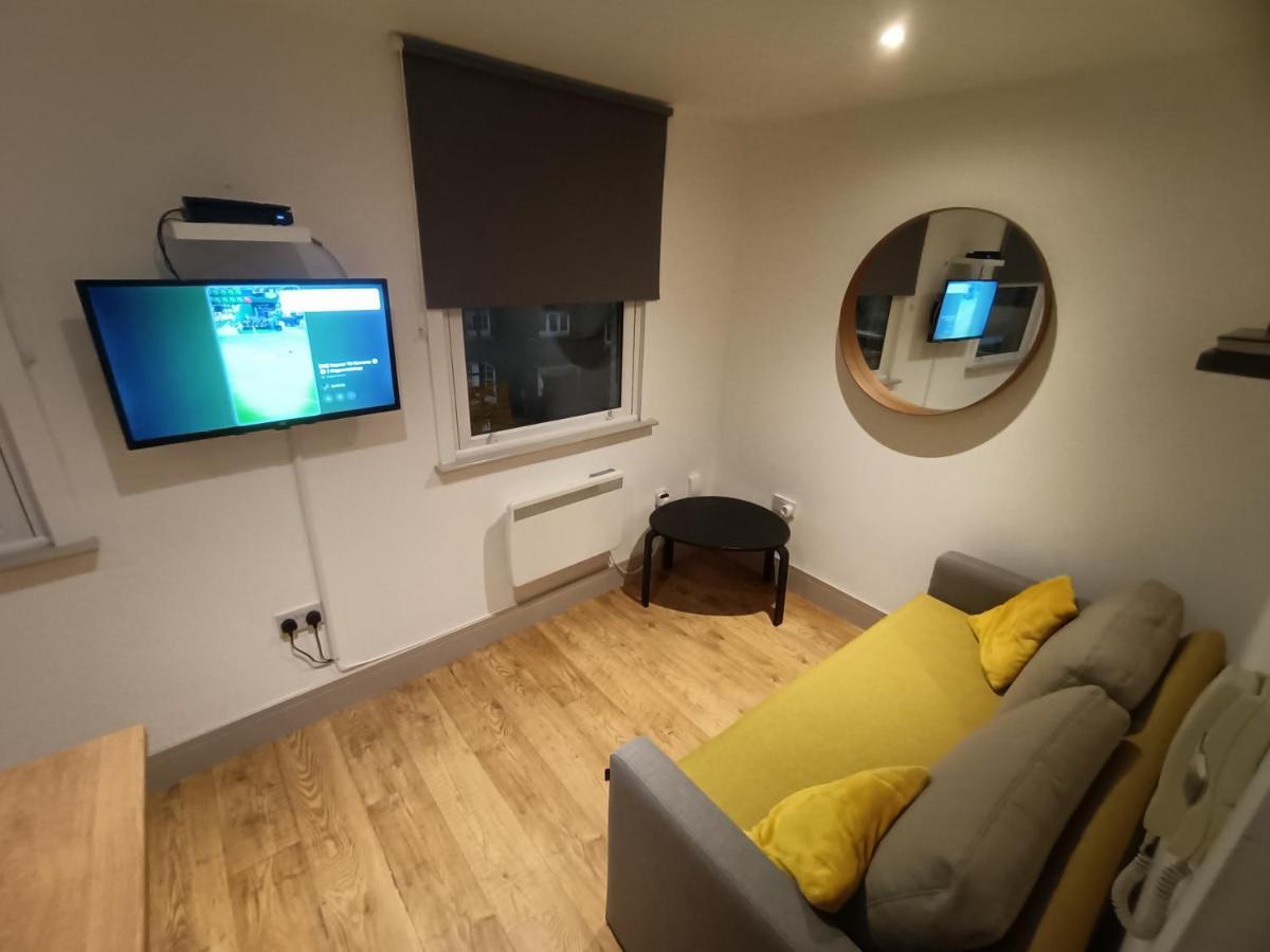 Lovely 1 Bedroom Apartment In Λονδίνο Εξωτερικό φωτογραφία